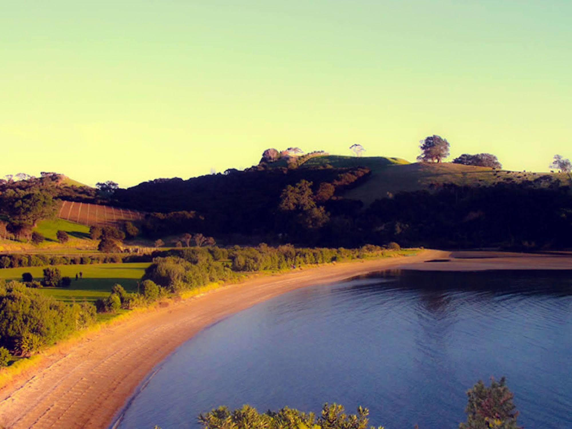 Koi Roc Waiheke Island Accommodation Buitenkant foto